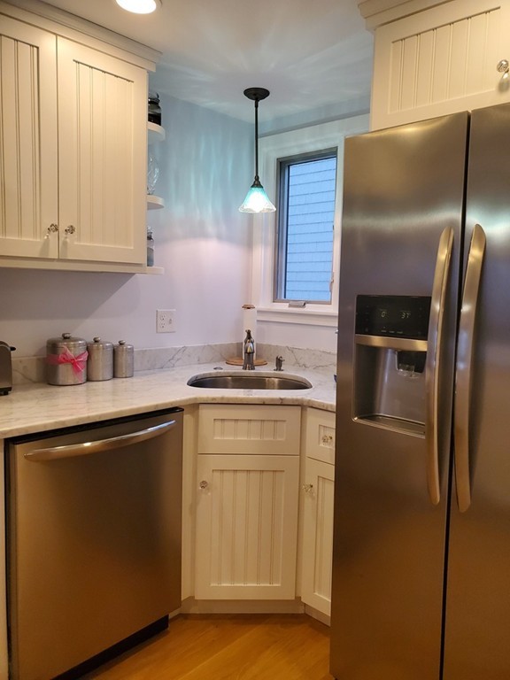 5 Independence Way, Unit 5D Marblehead, MA 01945 - Photo 4 of 33 Gallery Image 4