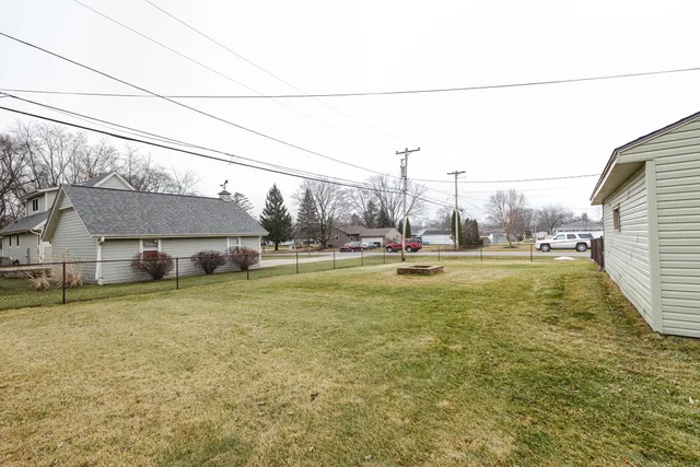 $349,900 | 7166 South 37th Street, Franklin, WI 53132