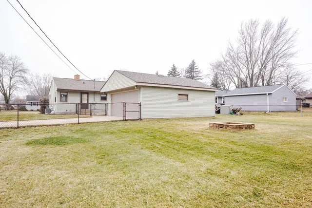 $349,900 | 7166 South 37th Street, Franklin, WI 53132