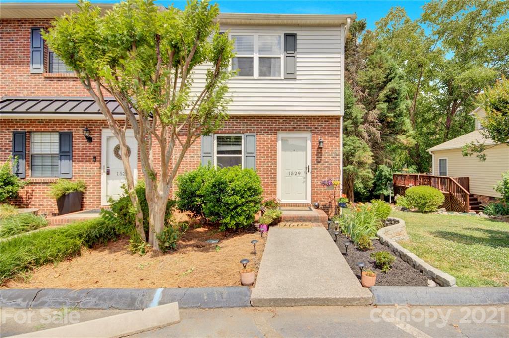 1529 South Point Road, Unit 12 Belmont, NC 28012 - Photo 1 of 34 Gallery Image 1