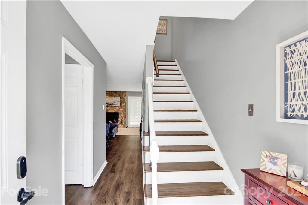 1529 South Point Road, Unit 12 Belmont, NC 28012 - Photo 4 of 34 Gallery Image 4