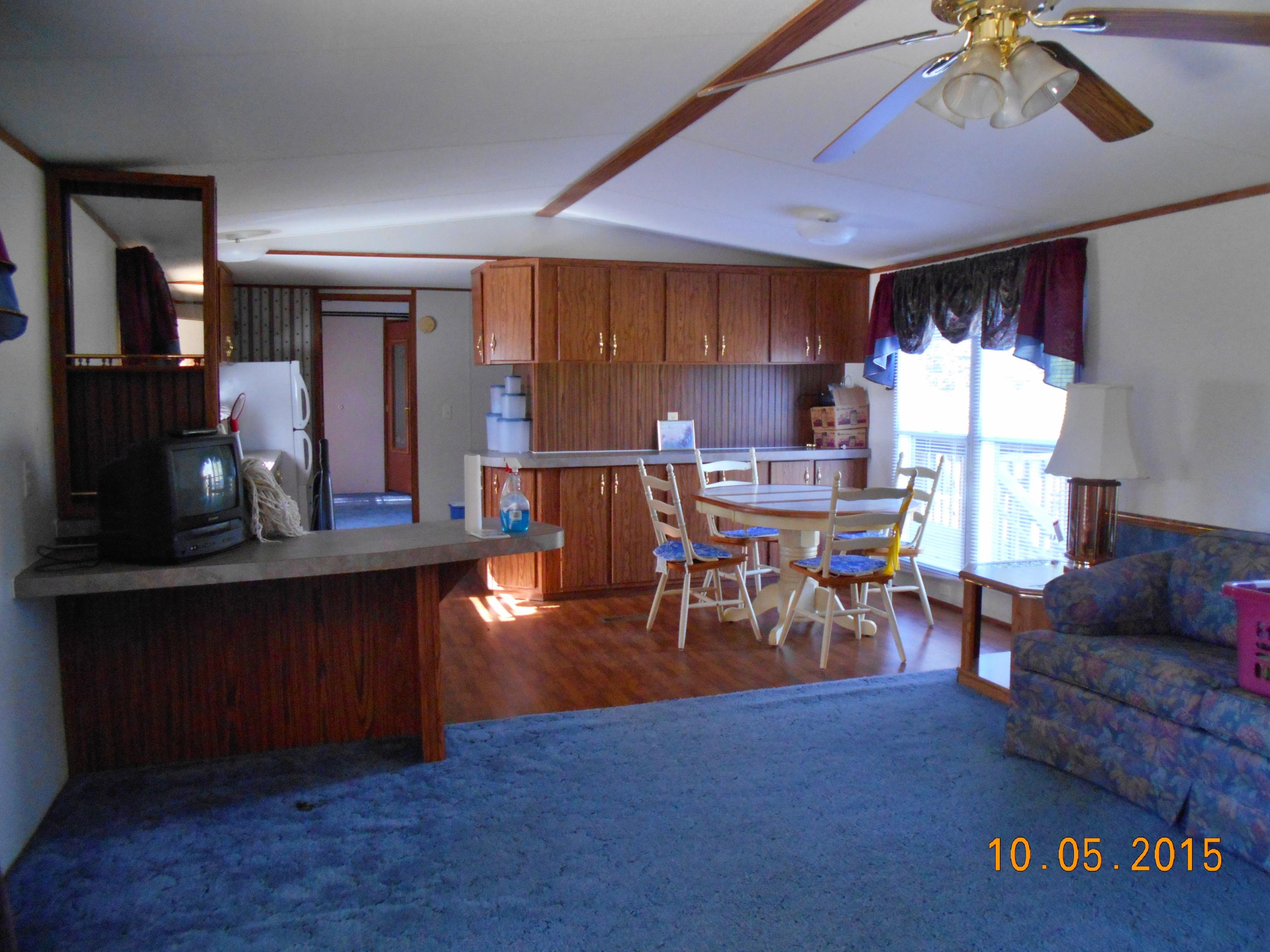 Harding Road Crossville, TN 38572 - Photo 27 of 38 26-Living Room