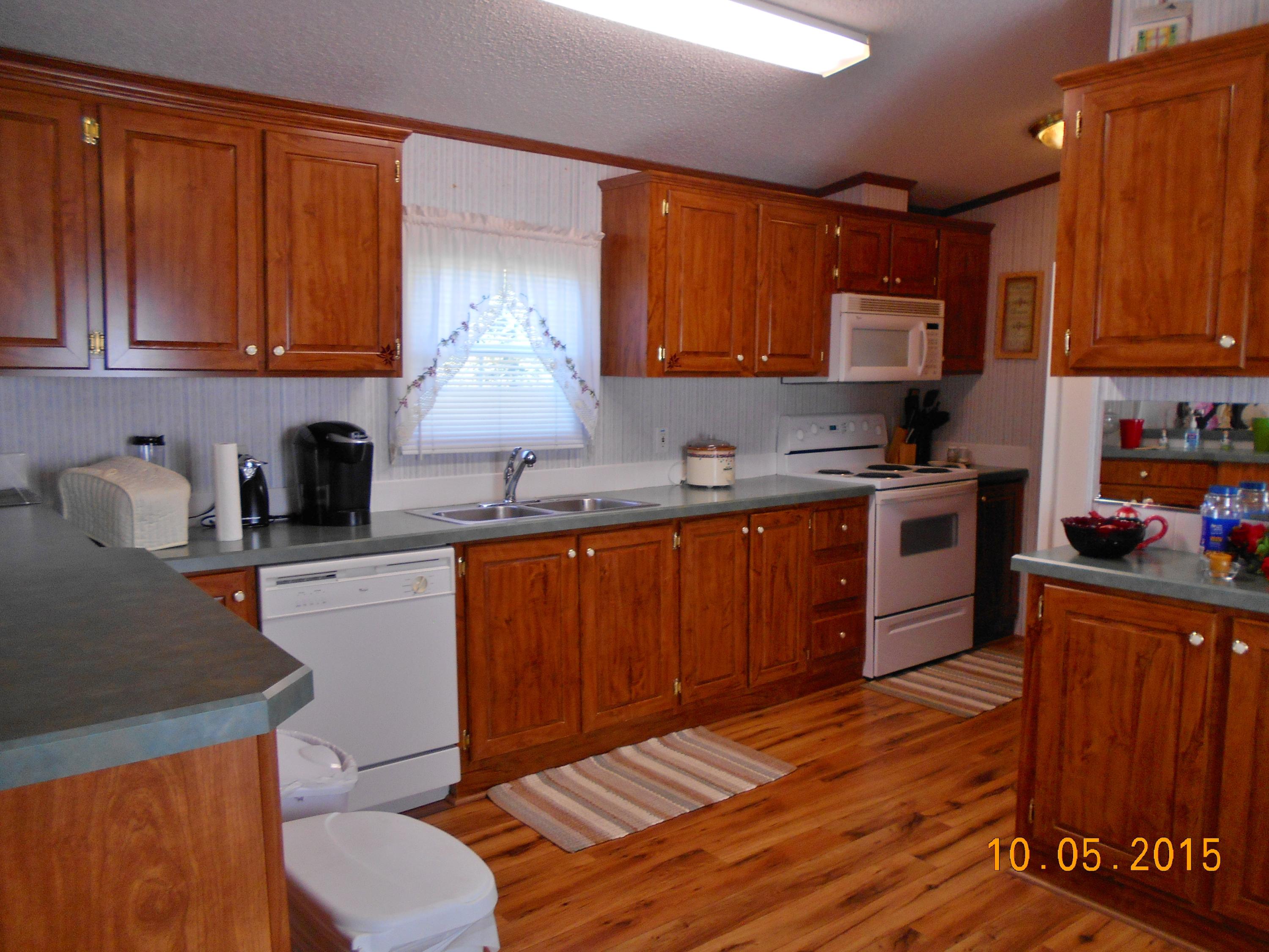 Harding Road Crossville, TN 38572 - Photo 8 of 38 7-Kitchen