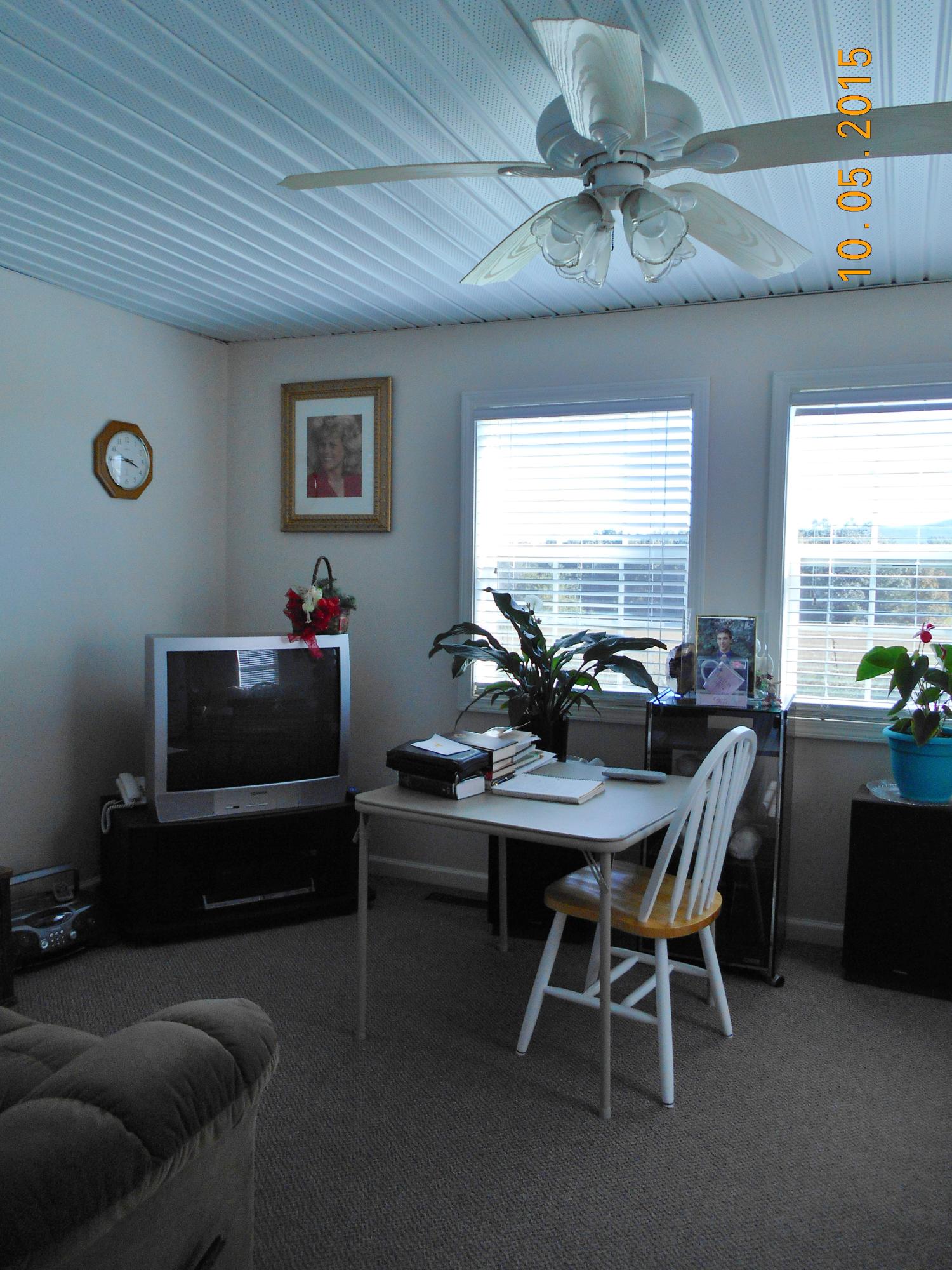 Harding Road Crossville, TN 38572 - Photo 9 of 38 8-Sunroom