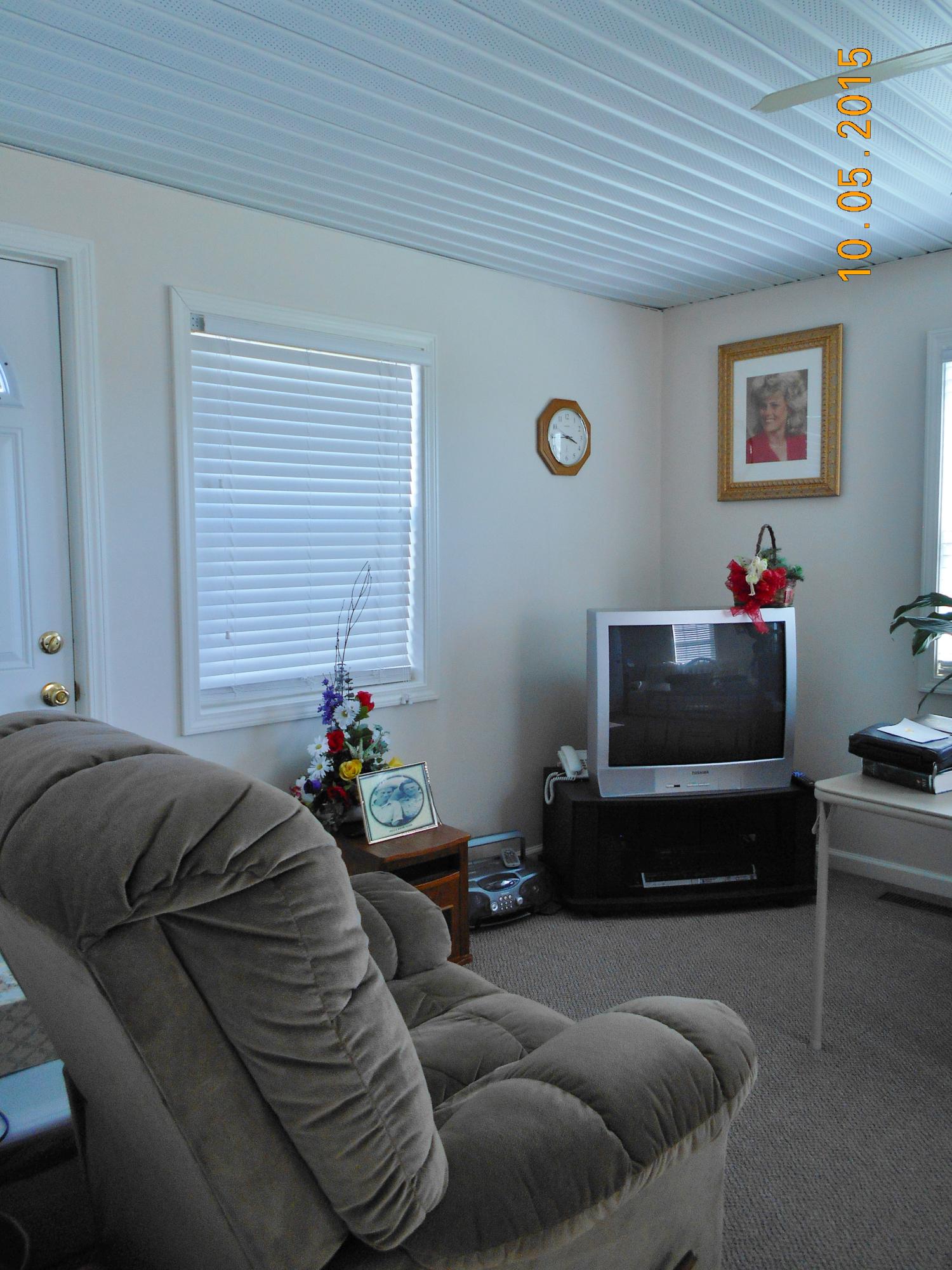 Harding Road Crossville, TN 38572 - Photo 10 of 38 9-Additional Sunroom View
