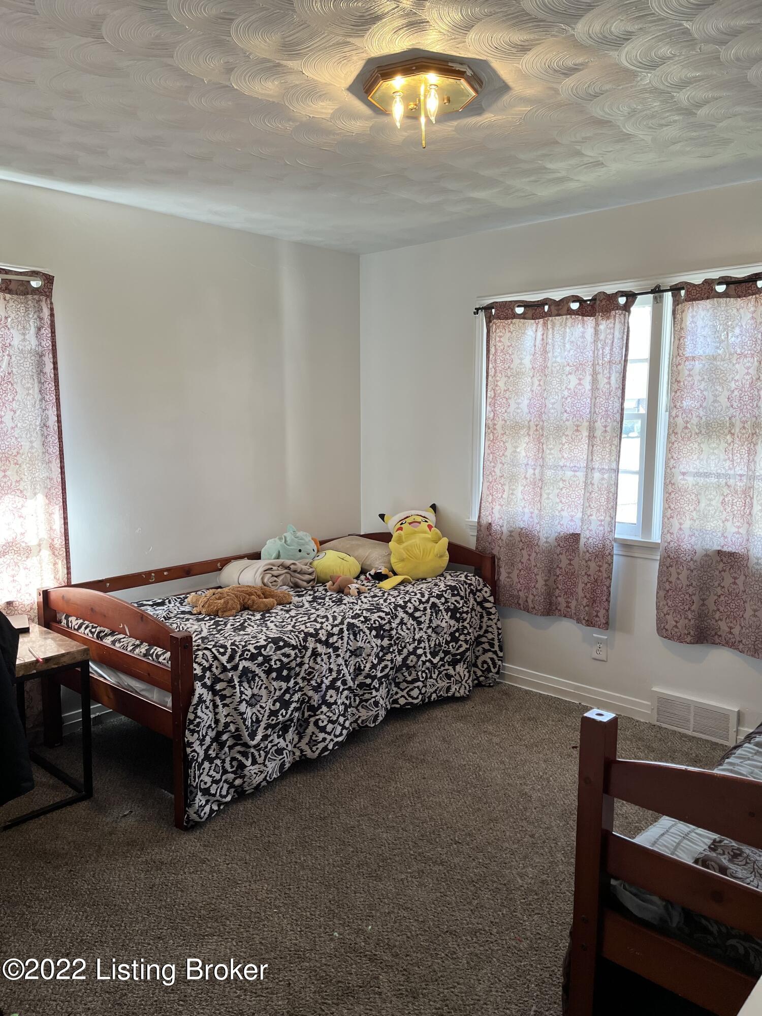 8285 Walker Road Louisville, KY 40258 - Photo 9 of 16 F6116D46-C700-4A36-9F1E-AB7EE5361BD1