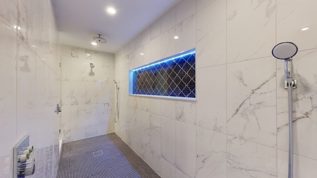 21 Peter Road North Reading, MA 01864 - Photo 29 of 42 Gallery Image 29