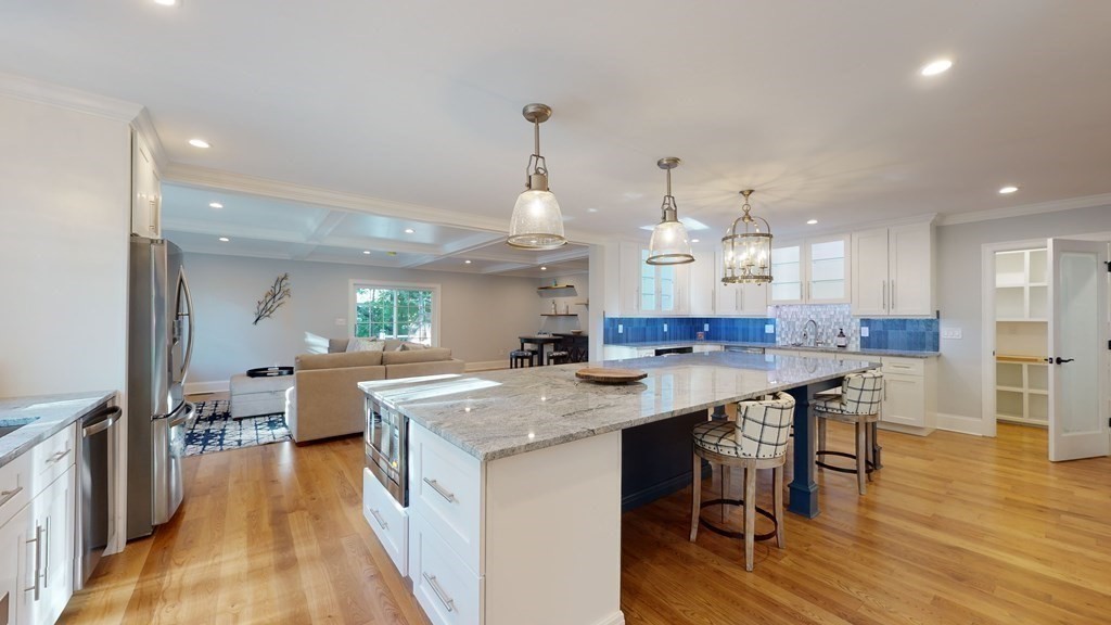 21 Peter Road North Reading, MA 01864 - Photo 8 of 42 Gallery Image 8
