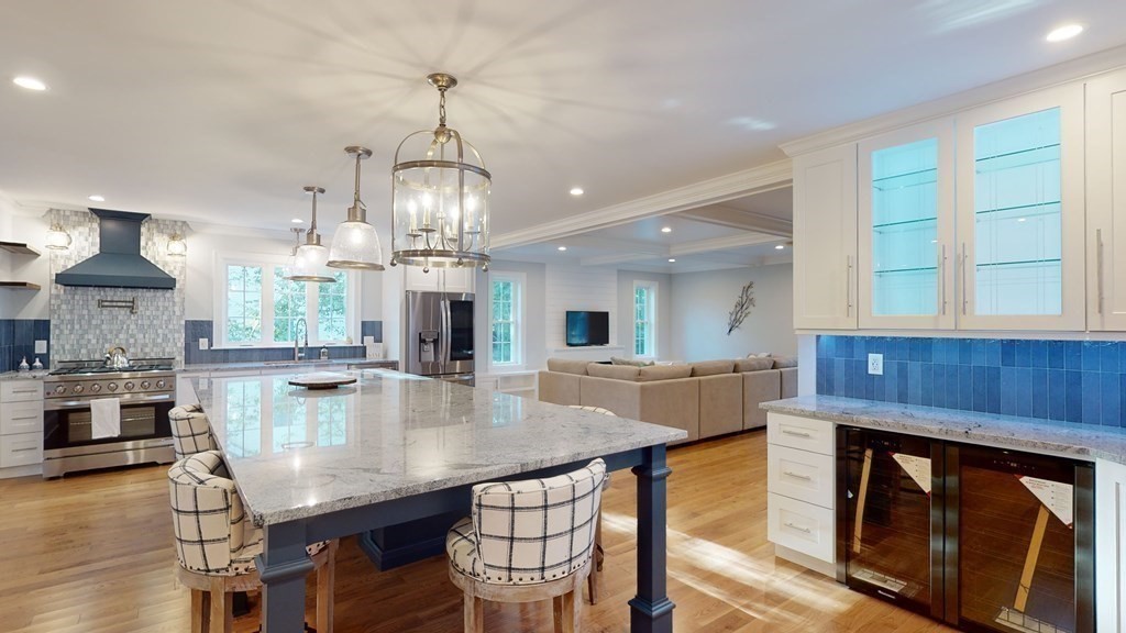 21 Peter Road North Reading, MA 01864 - Photo 9 of 42 Gallery Image 9