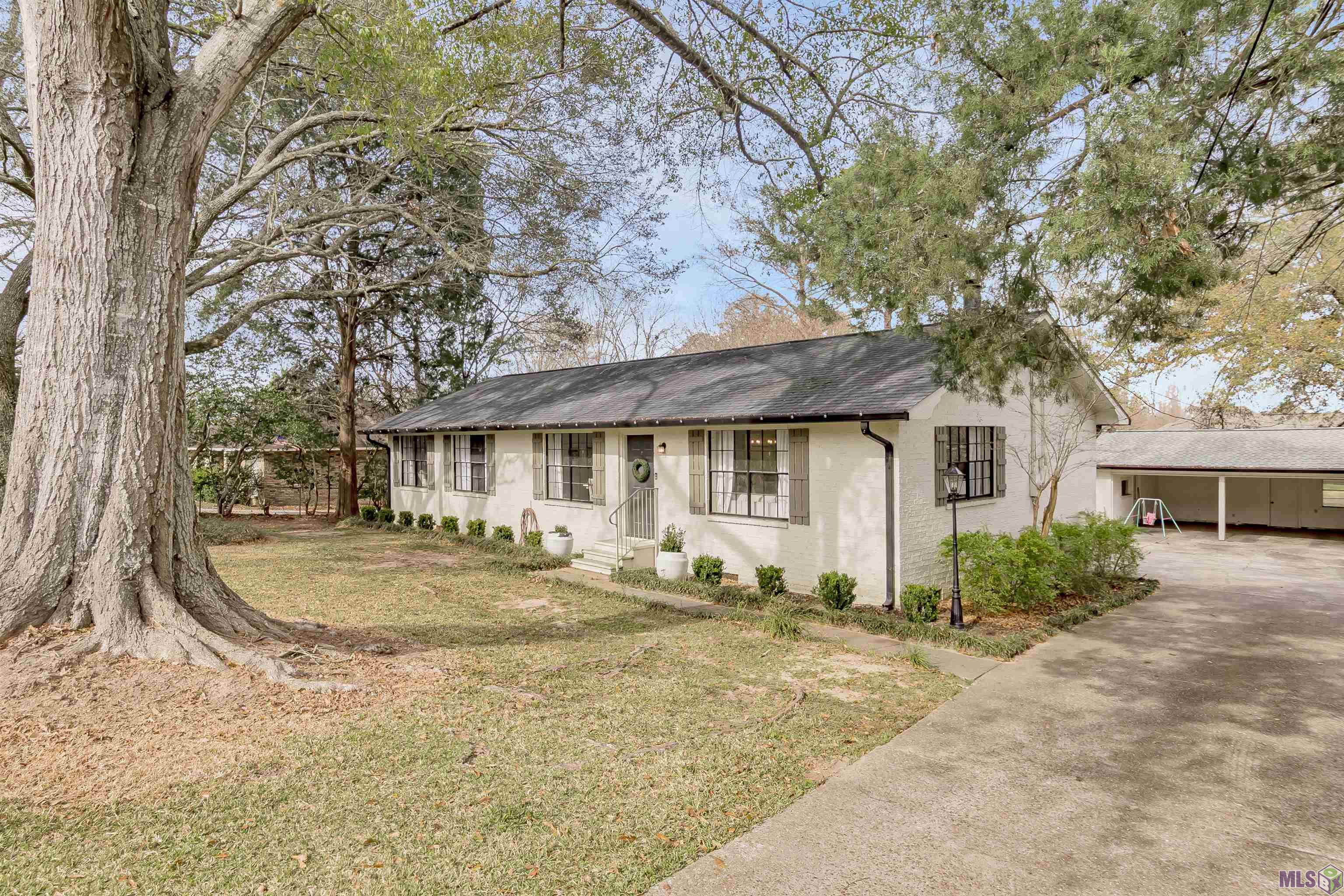 10787 Island Road Ventress, LA 70783 - Photo 2 of 17