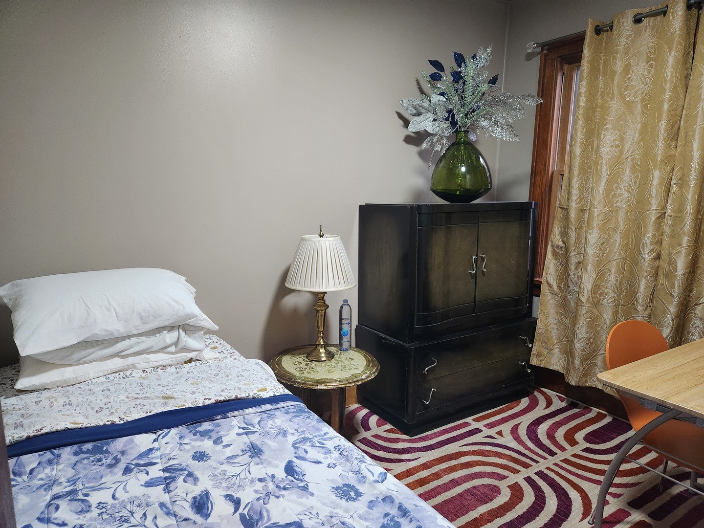 93 Elmhurst Street, Unit 1 Crystal Lake, IL 60014 - Photo 11 of 12