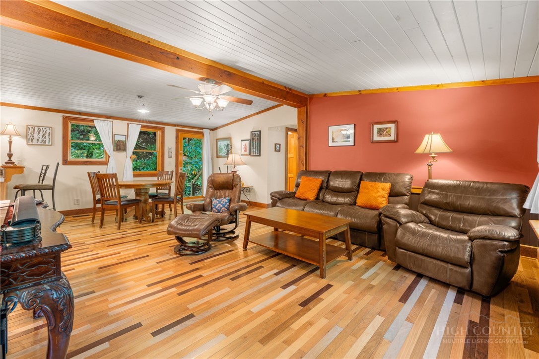 367 Diamond Ranch Road Boone, NC 28607 - Photo 17 of 40 Gallery Image 17