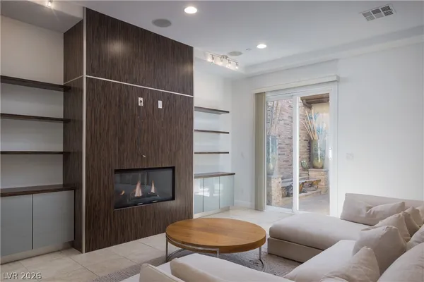 $5,475 | 11280 Granite Ridge Drive, Unit 1056, Las Vegas, NV 89135