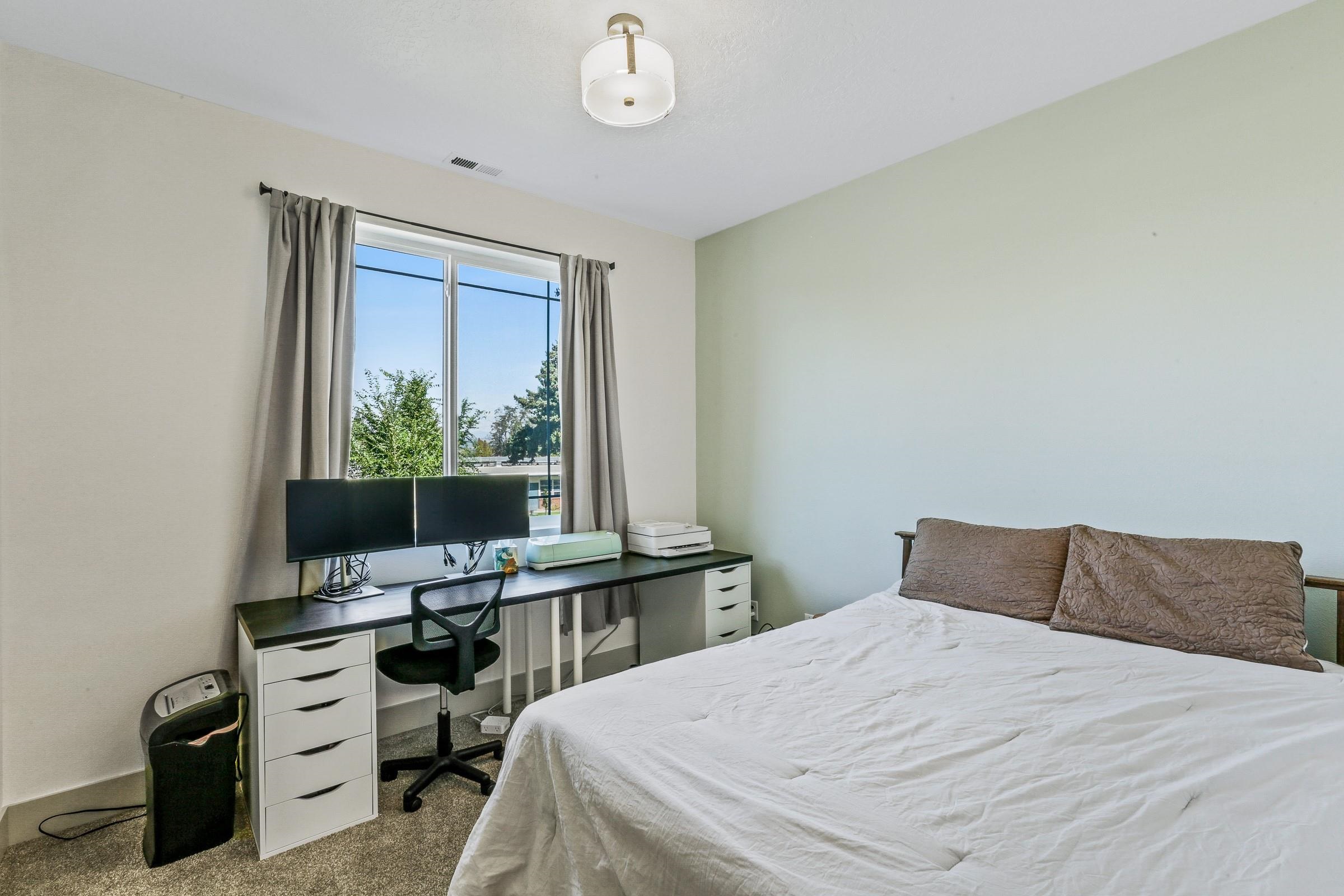 6916 East 4th Avenue Spokane Valley, WA 99212 - Photo 22 of 31