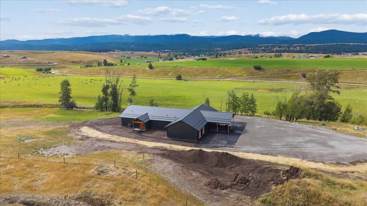 312 Indian Creek Road Eureka, MT 59917 - Photo 20 of 65 Gallery Image 20