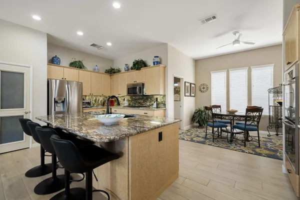 $5,000 | 75840 Sarazen Way, Palm Desert, CA 92211