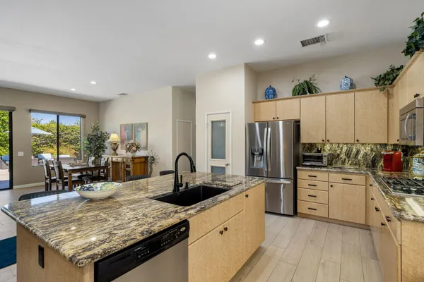 $5,000 | 75840 Sarazen Way, Palm Desert, CA 92211