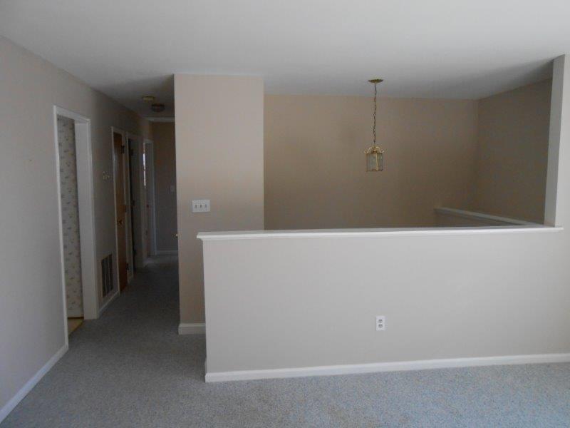 5839 Plantation Road Roanoke, VA 24019 - Photo 25 of 32 living room (4)