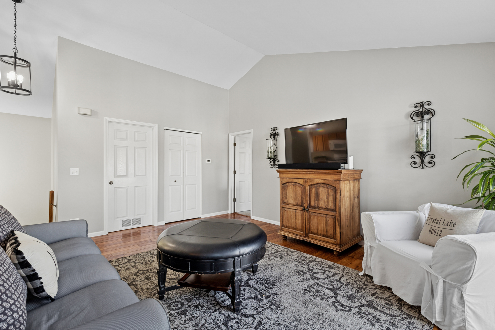 382 Crystal Ridge Drive, Unit 382 Crystal Lake, IL 60012 - Photo 8 of 20