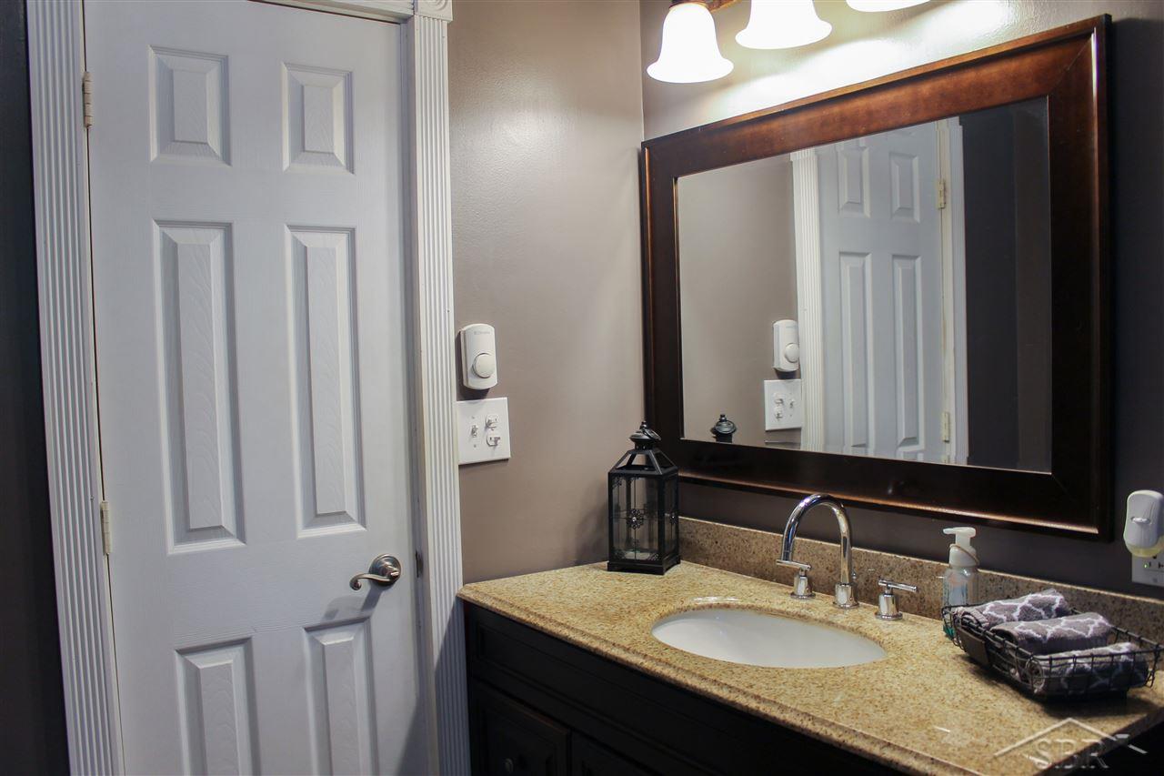 1788 Copas Road Owosso, MI 48867 - Photo 16 of 22 31327732-15.JPG