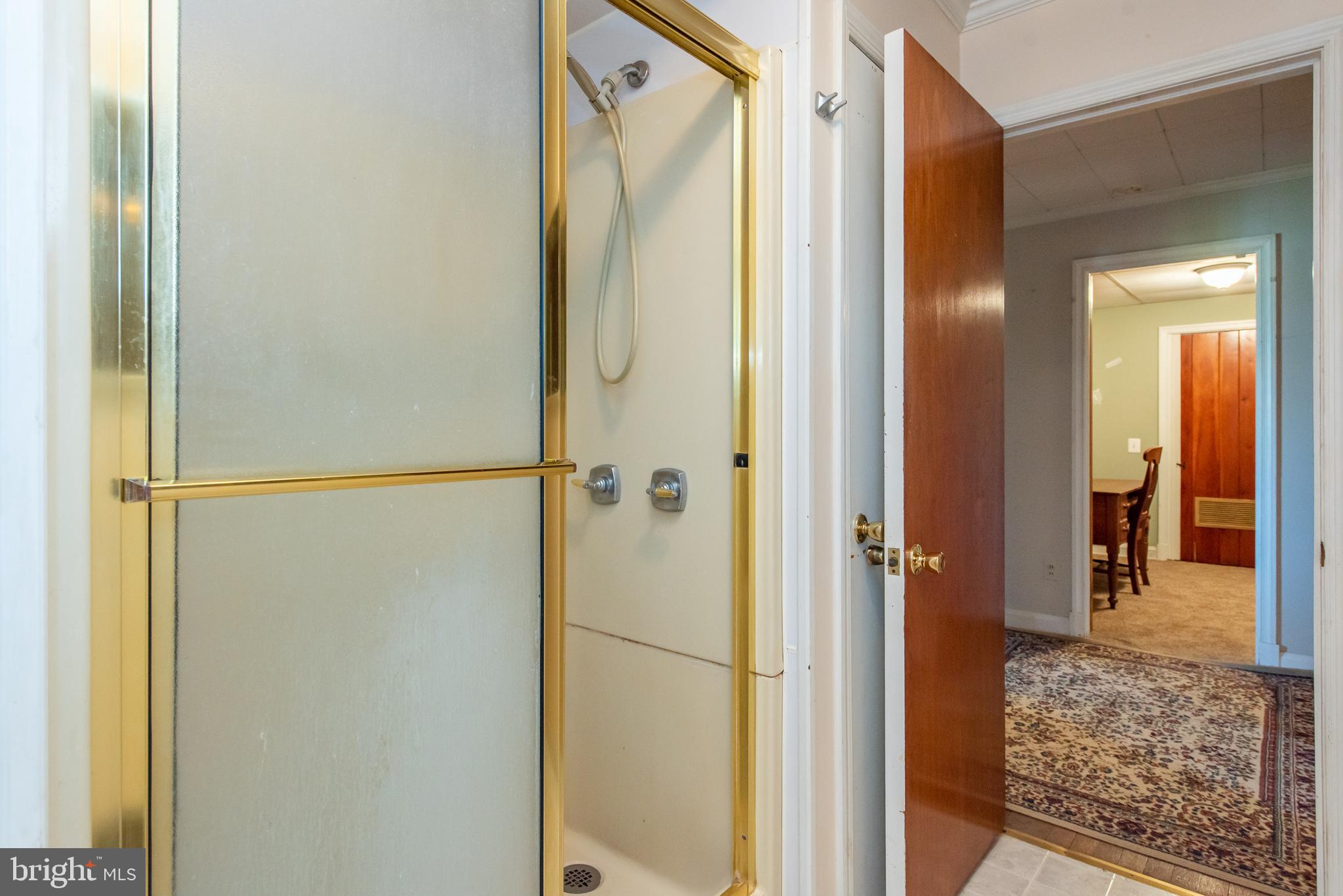 4318 Ridge Road Baltimore, MD 21236 - Photo 36 of 37 Bathroom 1