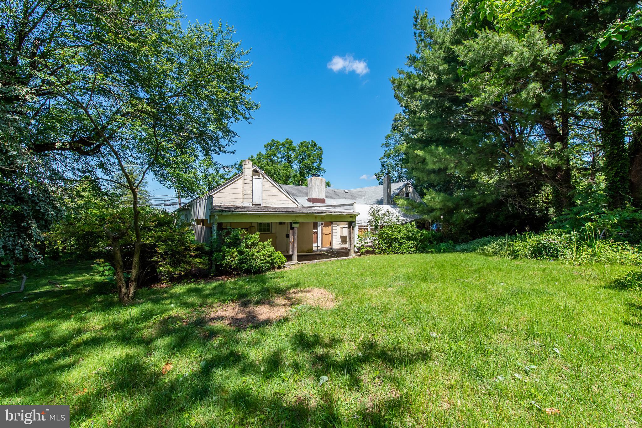 4318 Ridge Road Baltimore, MD 21236 - Photo 6 of 37 Exterior Back