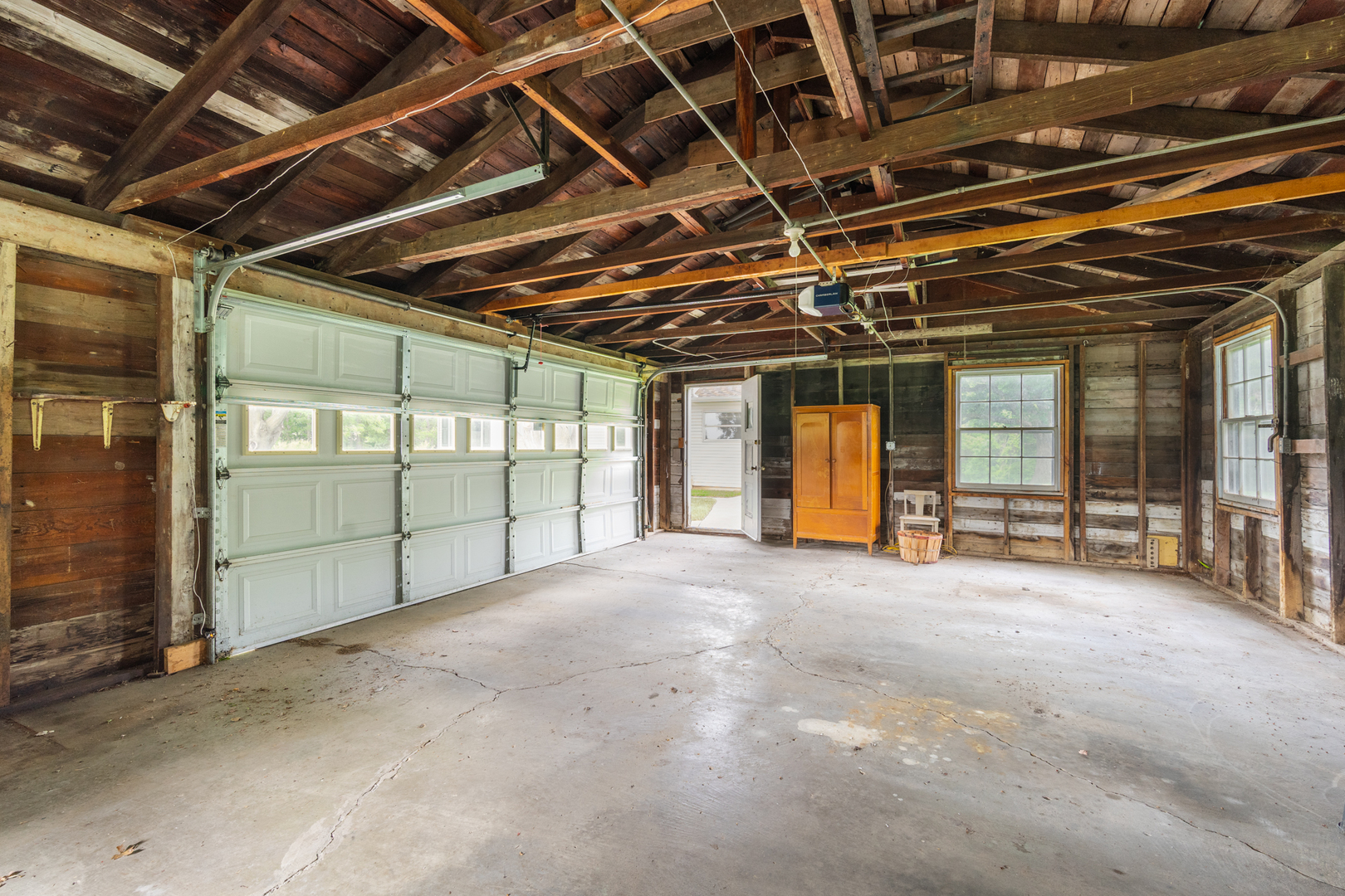 698 North 2853rd Road LaSalle, IL 61301 - Photo 25 of 39 a view of a room with wooden walls