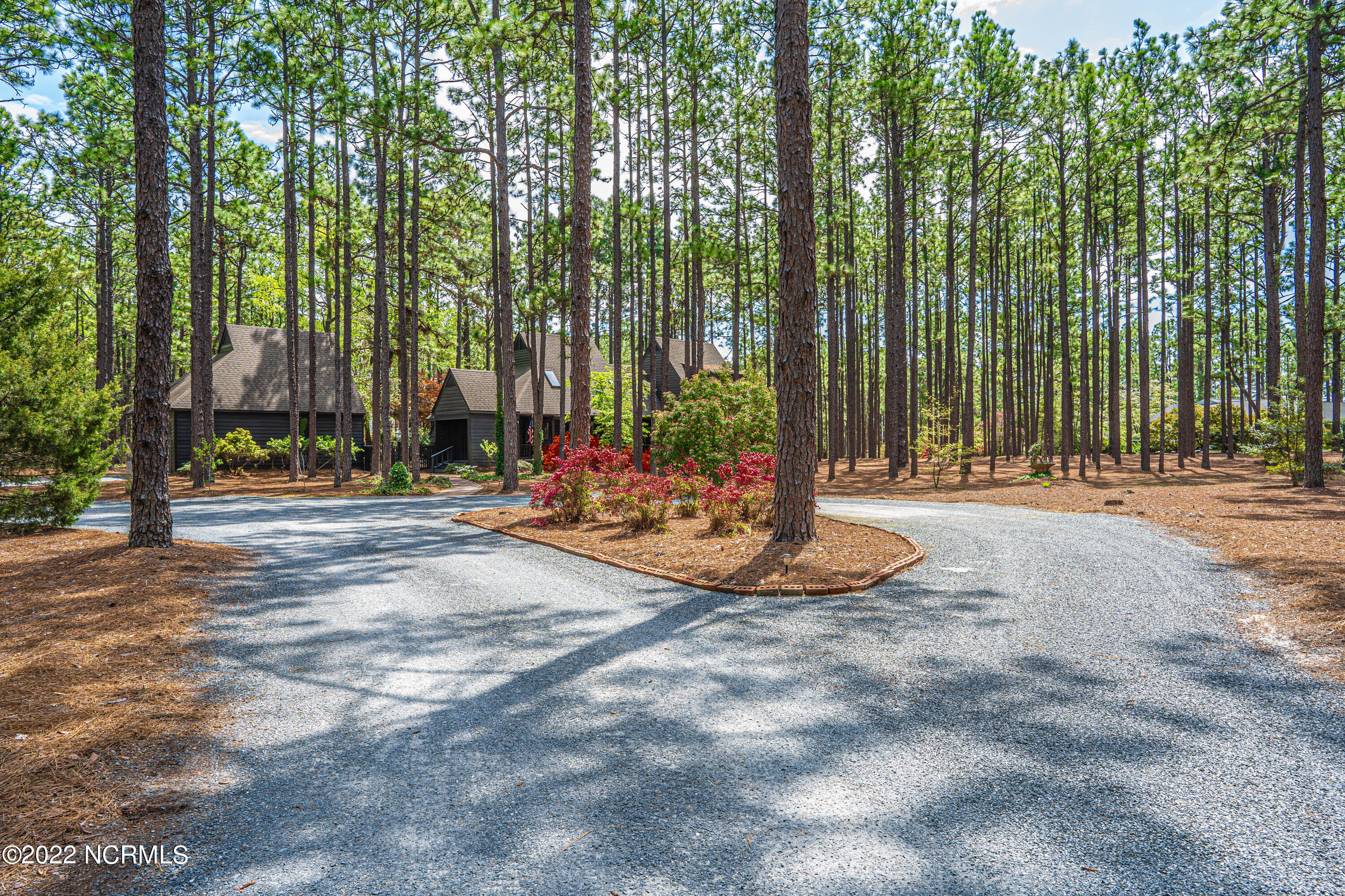 155 Cardinal Road Southern Pines, NC 28387 - Photo 2 of 43 DSC07734