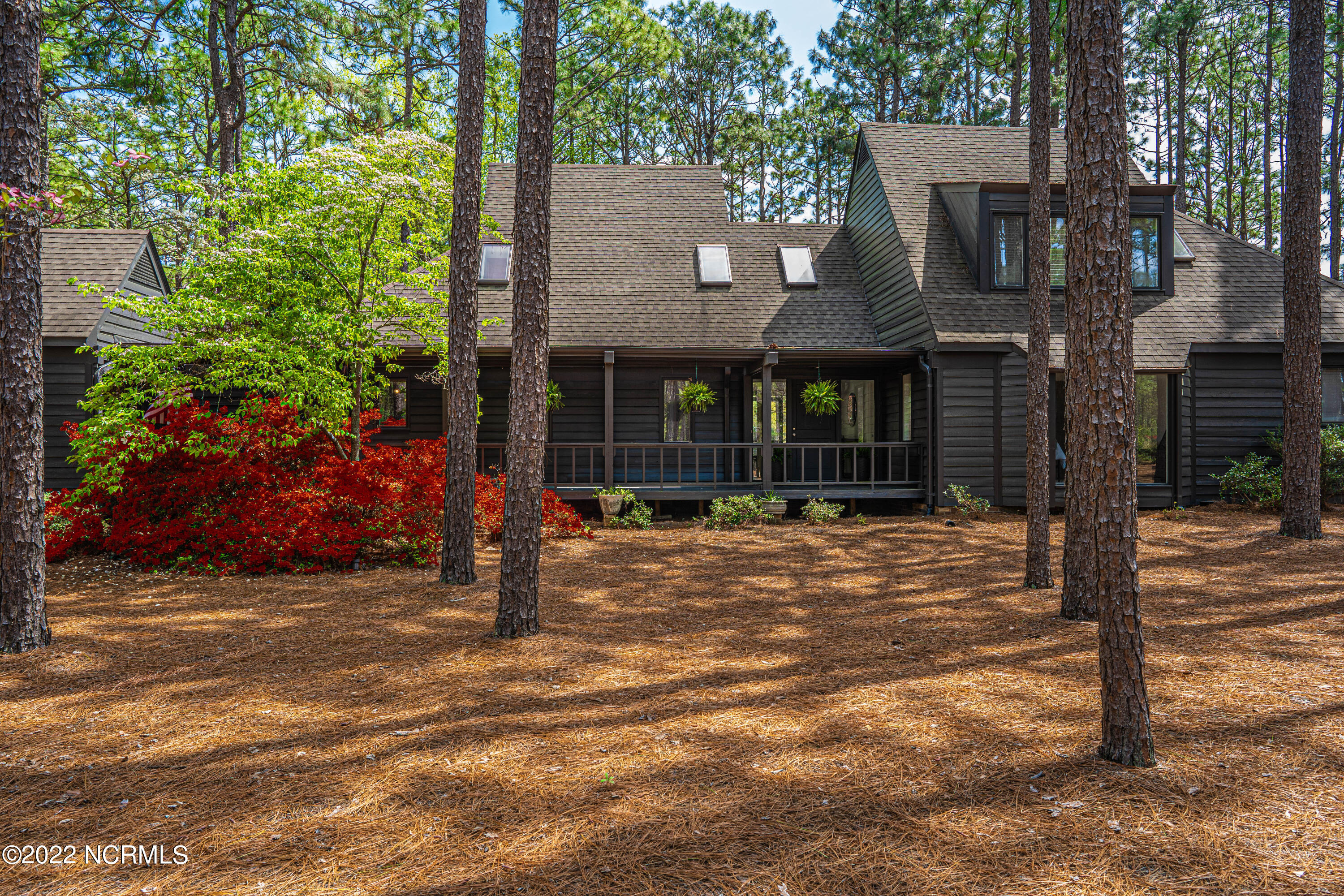 155 Cardinal Road Southern Pines, NC 28387 - Photo 3 of 43 DSC07733