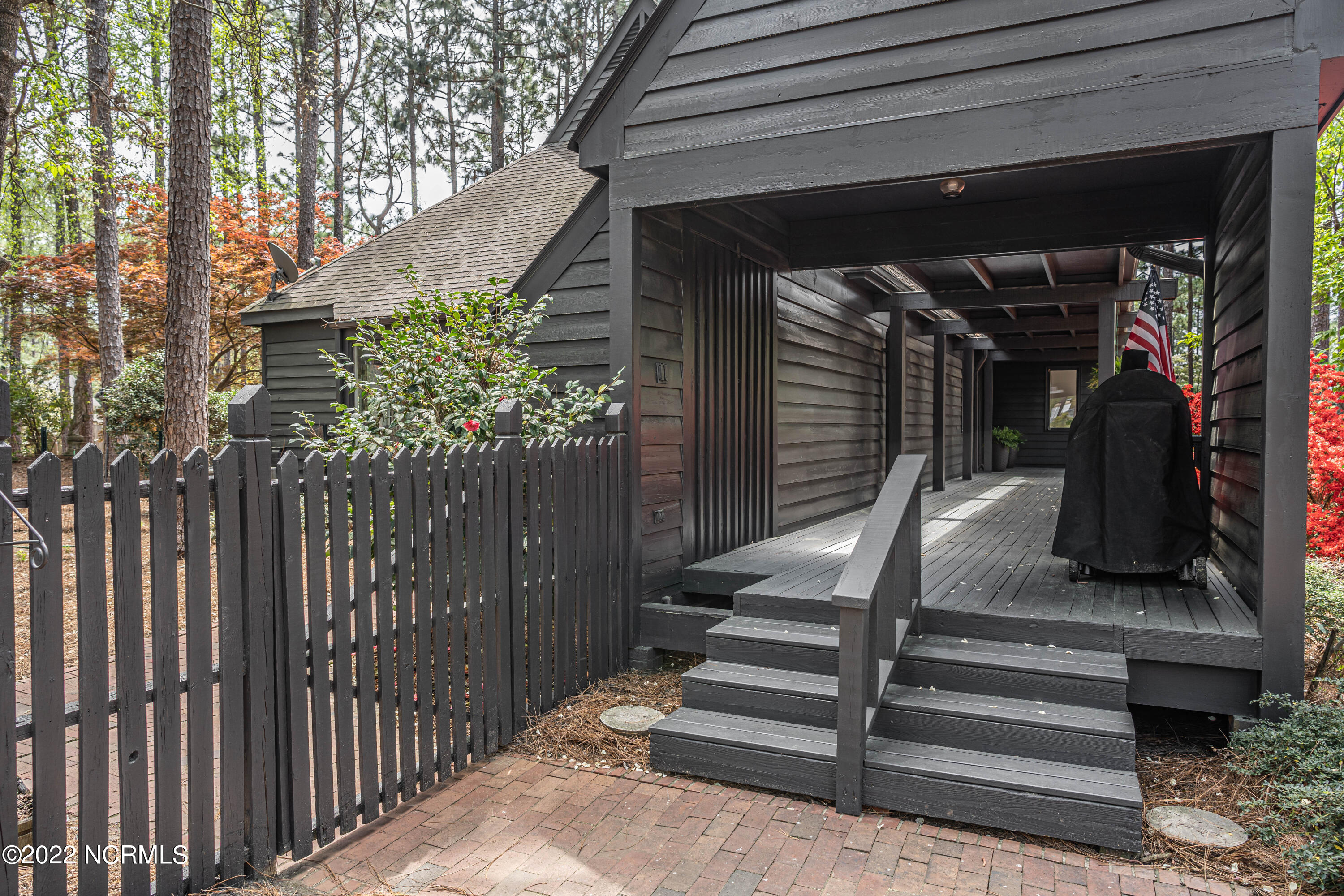 155 Cardinal Road Southern Pines, NC 28387 - Photo 5 of 43 DSC07717