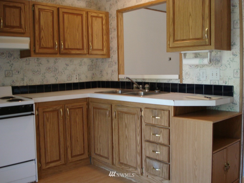 51 Turtle Lake Road Tonasket, WA 98855 - Photo 5 of 25 Gallery Image 5