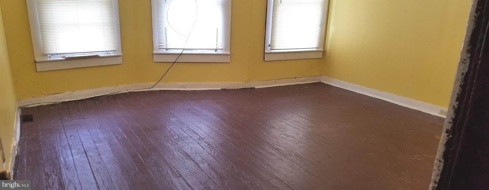 1831 Riggs Avenue Baltimore, MD 21217 - Photo 22 of 37 Main Bedroom