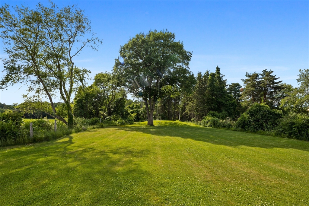 112 Middle Road Newbury, MA 01922 - Photo 38 of 40