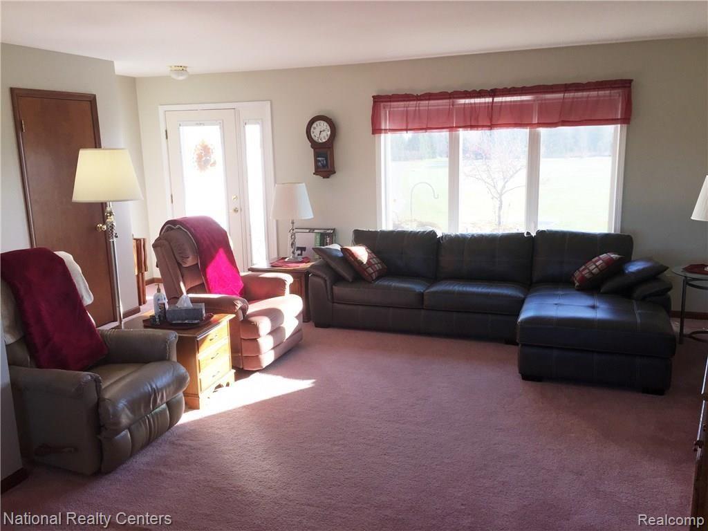 6893 Lothrop Road Imlay City, MI 48444 - Photo 70 of 98 2016-11-21 14.31