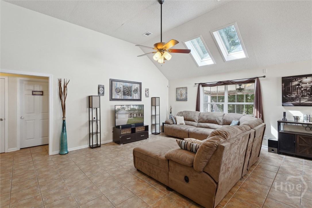 226 Silver Brook Circle Pooler, GA 31322 - Photo 5 of 45