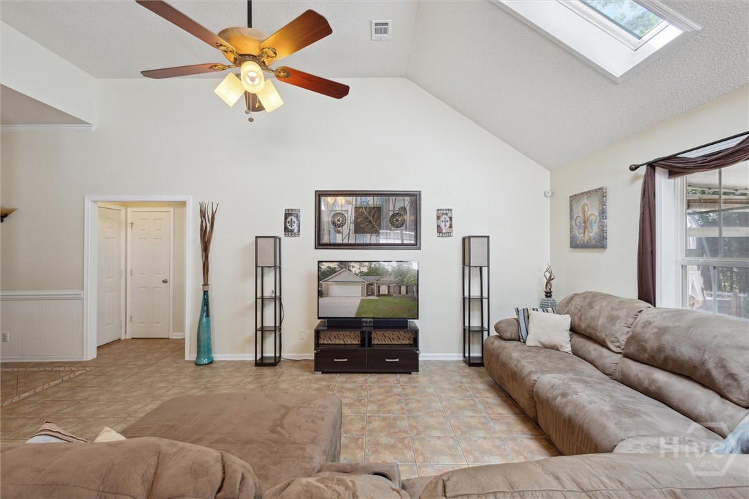 226 Silver Brook Circle Pooler, GA 31322 - Photo 6 of 45