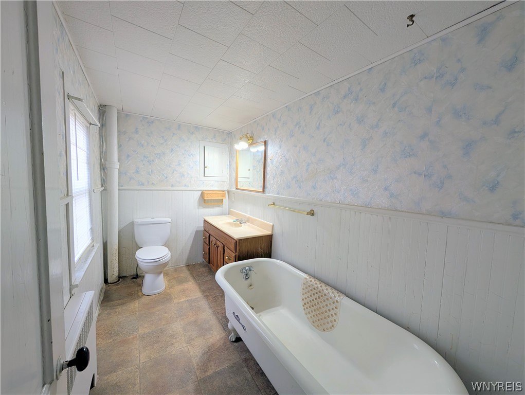 72 North Center Street Perry, NY 14530 - Photo 34 of 46 Upstairs full Bathroom