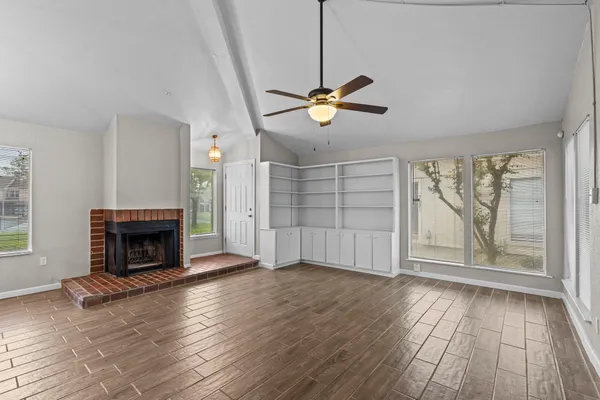 $1,350 | 7823 Bateman Lane, Unit 7823, Houston, TX 77088