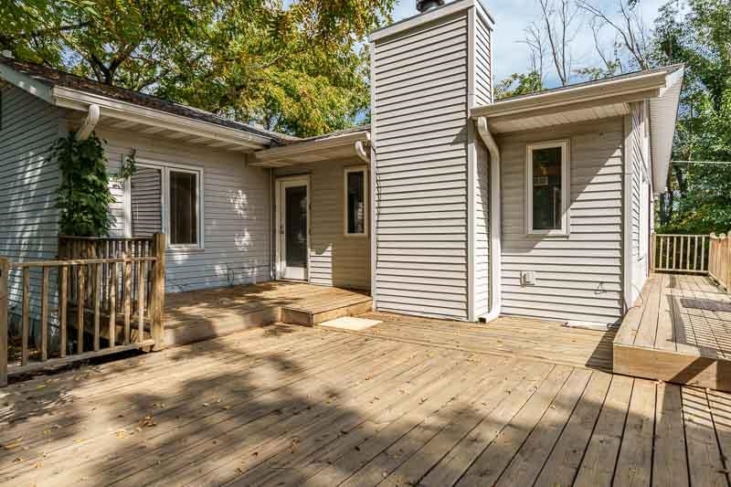 933 Gleasman Road Roscoe, IL 61073 - Photo 3 of 60 Gallery Image 3