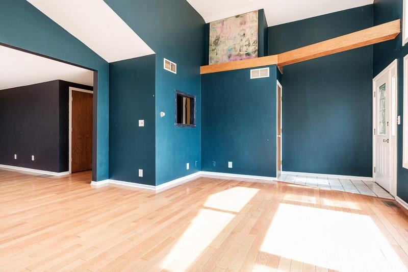 933 Gleasman Road Roscoe, IL 61073 - Photo 7 of 60 Gallery Image 7