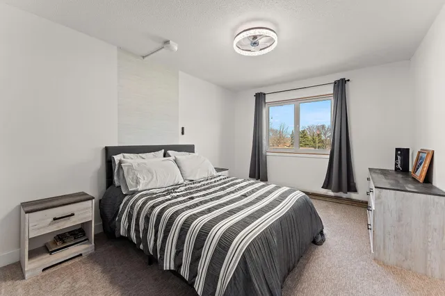 $139,900 | 4407 Wilshire Boulevard, Unit 204, Mound, MN 55364