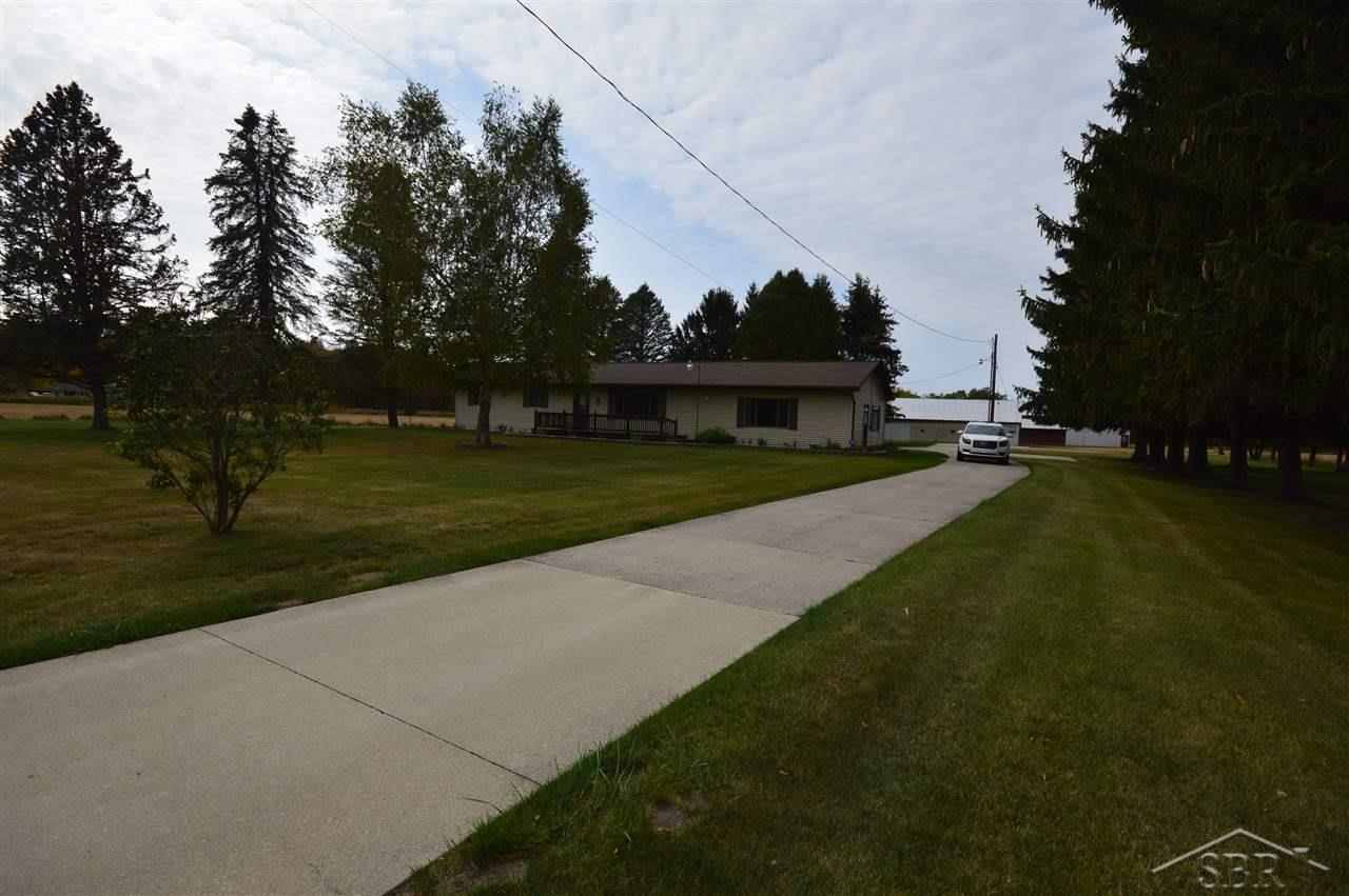 1310 South Fordney Road Hemlock, MI 48626 - Photo 27 of 27 31333117-26.JPG