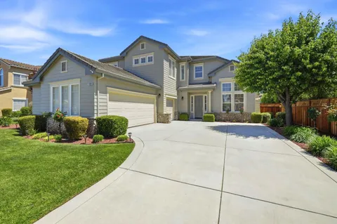 $1,799,999 | 1490 Avenida De Los Padres, Morgan Hill, CA 95037
