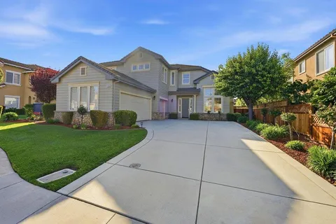 $1,799,999 | 1490 Avenida De Los Padres, Morgan Hill, CA 95037
