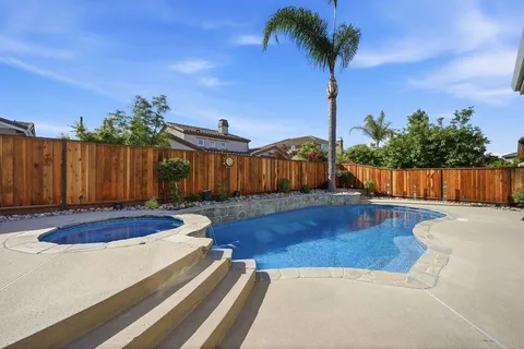 $1,799,999 | 1490 Avenida De Los Padres, Morgan Hill, CA 95037