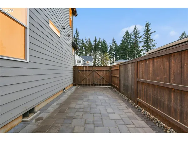 $975,000 | 5457 North 91st Avenue, Camas, WA 98607