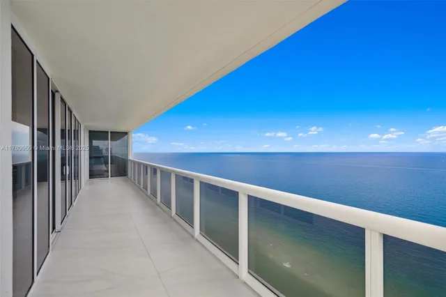$18,000 | 1830 South Ocean Drive, Unit 4502, Hallandale Beach, FL 33009