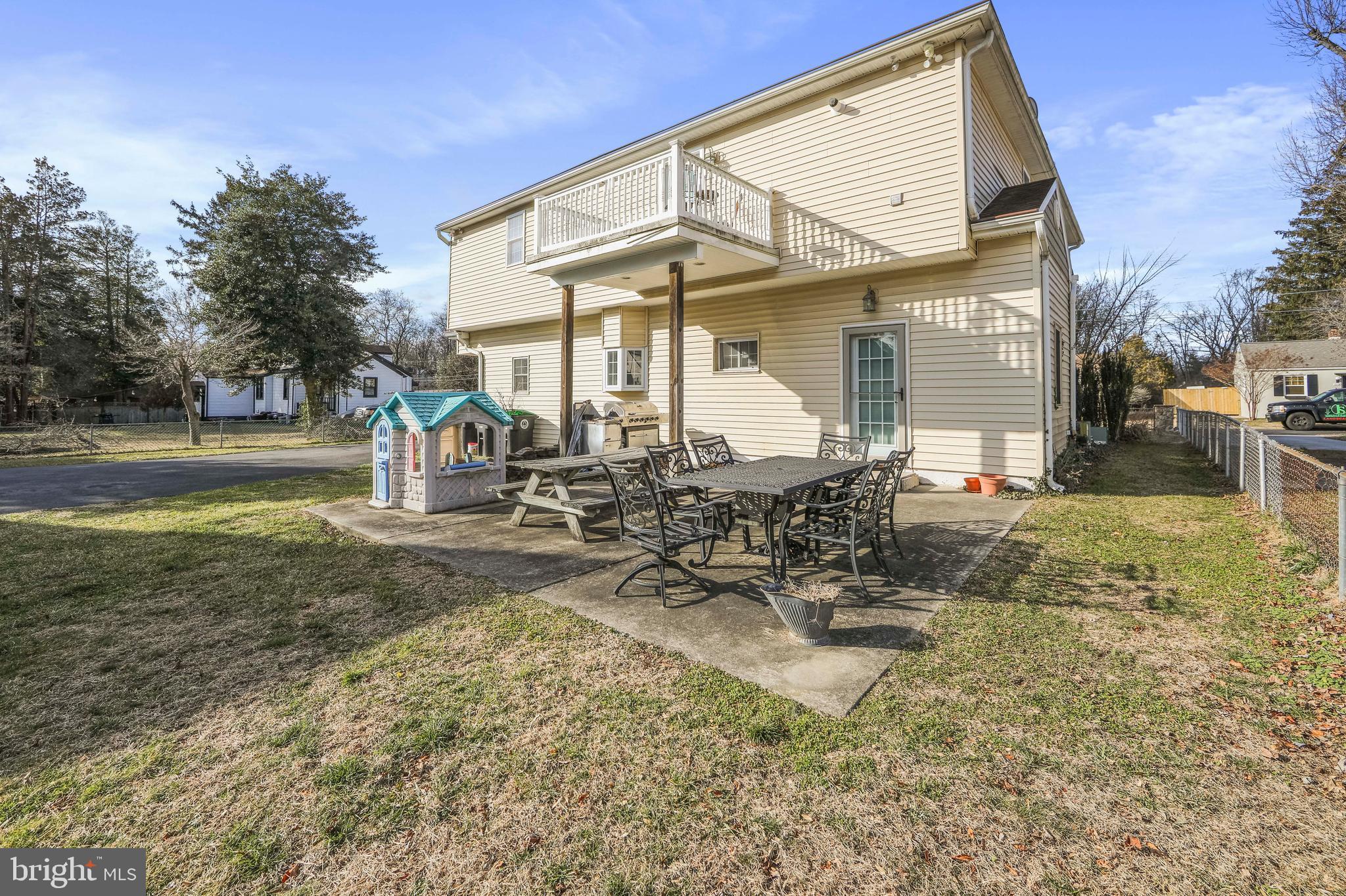 117 State Avenue Lindenwold, NJ 08021 - Photo 47 of 50 a view of a house with backyard porch and sitting area