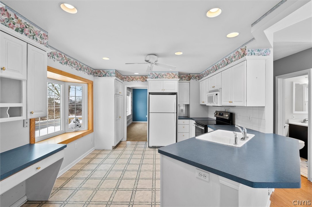 55 Clinton Street Tully, NY 13159 - Photo 7 of 31