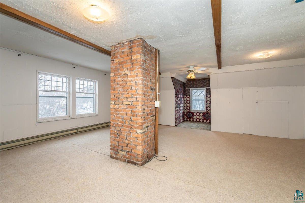 2510 East Superior Street Duluth, MN 55812 - Photo 22 of 34 3rd Floor Rec Room